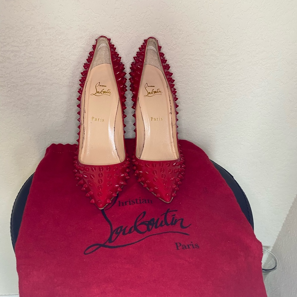 Christian Louboutin Pigalle Spikes size 39